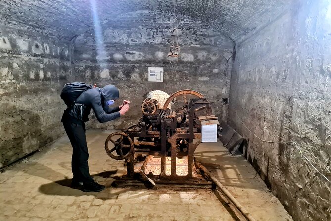 Soviet Tour - Hidden Tbilisi - Stalin’s underground printing house