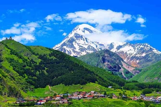 Sunday Group Tour to Kazbegi from Tbilisi (Budget-Friendly) - Khinkali at Chabarukhi 2 in Pasanauri