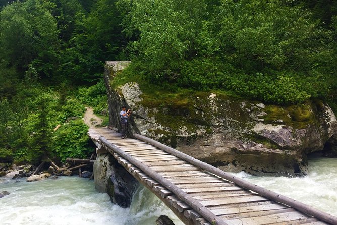 Svaneti Mountain Villages 4x4 Safari, tour from Kutaisi - Choosing Between the Museums