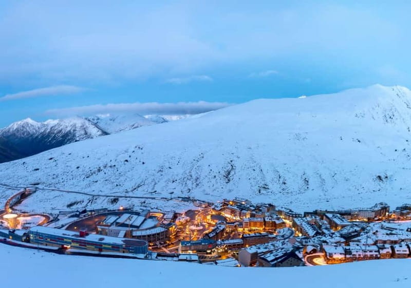 Tbilisi: 2-Day Gudauri and Kazbegi Tour with Hotel Pickup - Reaching Kazbegi and the Gergeti choice