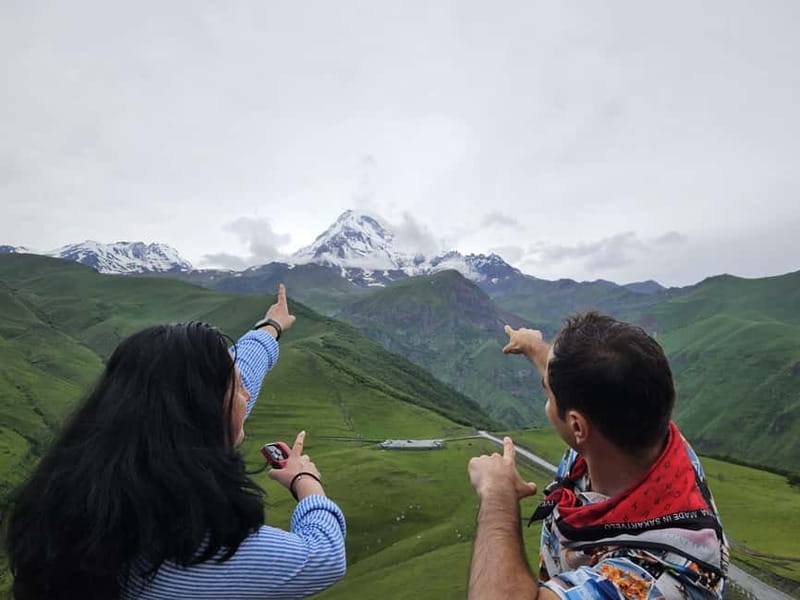 Tbilisi:3-Day Tour to Gudauri and Kazbegi with hotel pick up - Gudauri and the Friendship Arch