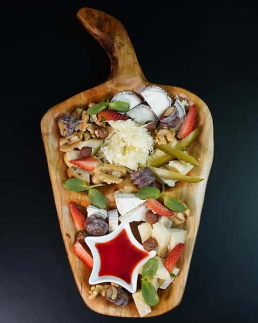 TBILISI: Authentic Georgian Cheese Tasting Experience - A Specialty Cheese Bar in Central Tbilisi