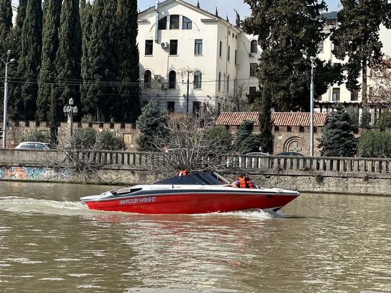 Tbilisi Boat Tour: Private Exciting Boat Trip in Old City - Why the Mtkvari River changes your view of Tbilisi