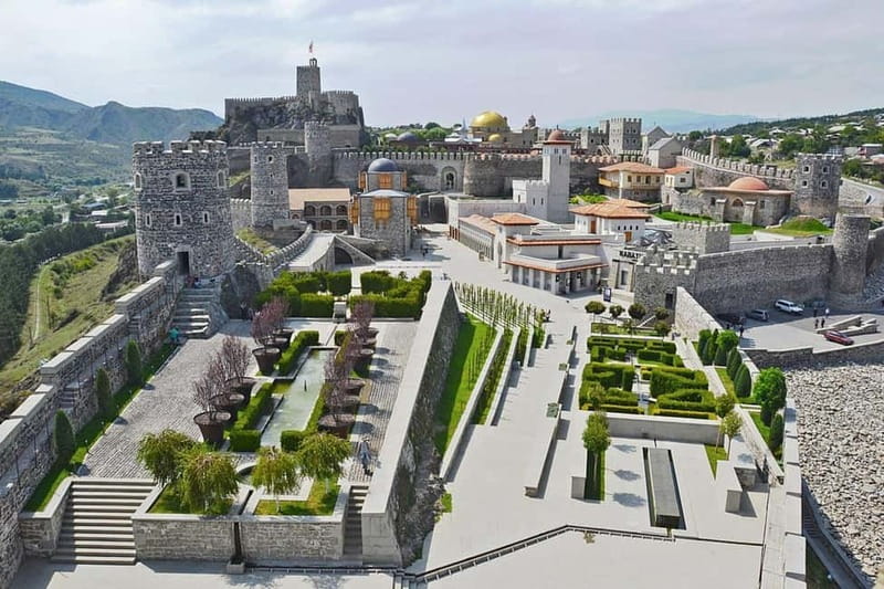 Tbilisi: Borjomi, Rabati & Vardzia Adventure Guided Tour - Who should choose this tour