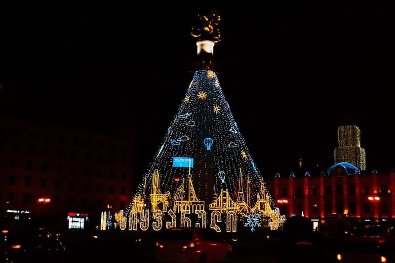 Tbilisi: Christmas Tour & Glühwein, Half-Day Guided Walking - Practical advice for a cold-weather walk