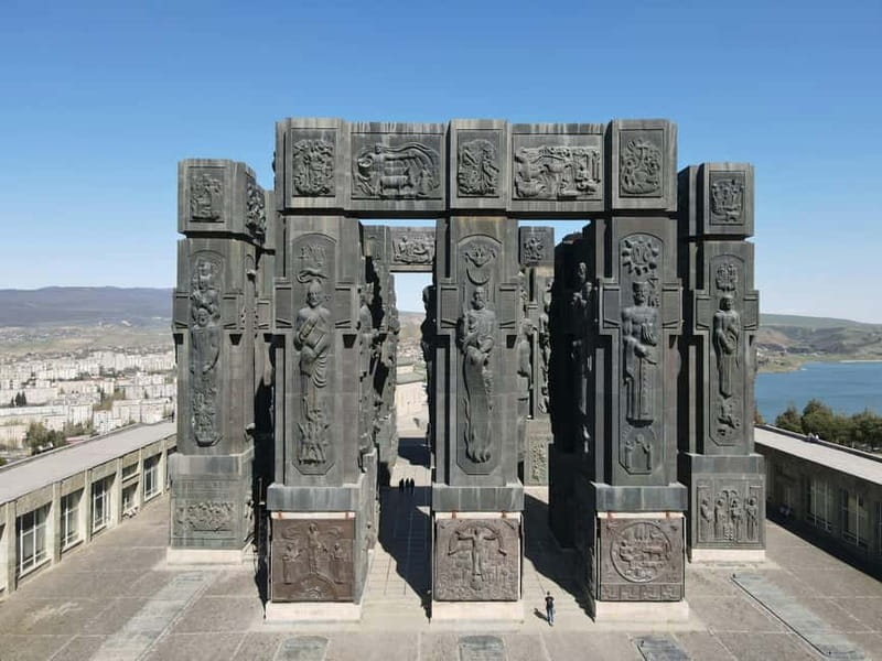 Tbilisi: Chronicle of Georgia Guided Tour - Booking flexibility and guide options