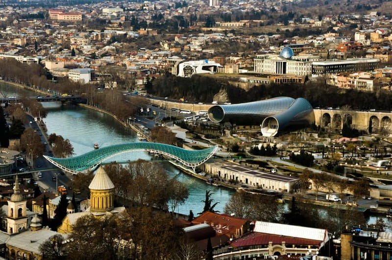 Tbilisi: City Highlights & Georgia Chronicles Guided Tour - Tasting Georgian wine and churchkhela