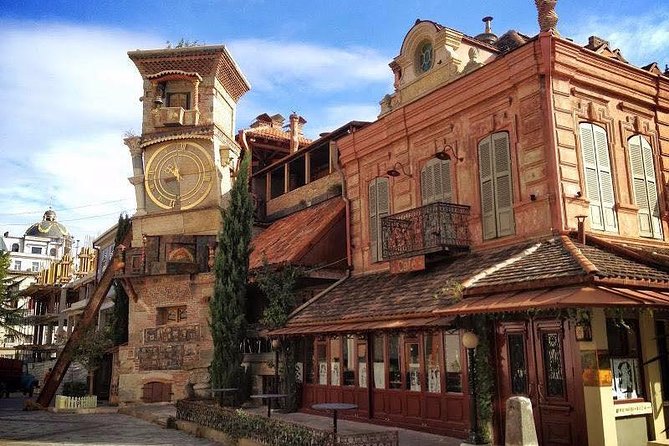 Tbilisi City Private Walking Tour, Ride by Cable Car to Narikala Fortress - Liberty Square and the change in city scale