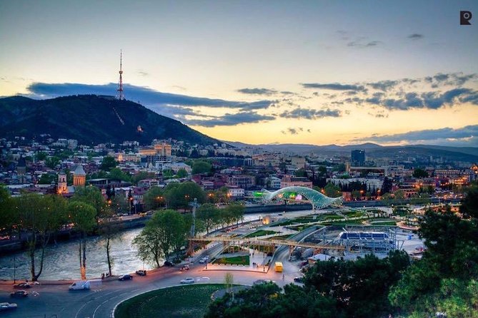 Tbilisi City Private Walking Tour, Ride by Cable Car to Narikala Fortress - Taking the cable car up to Narikala Fortress