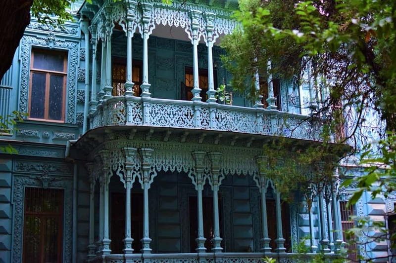 Tbilisi: Guided Walking Tour, Must See & Taste (All-Incl.) - Walking conditions and useful preparation