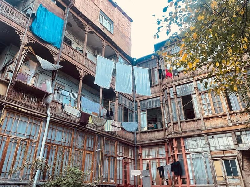 Tbilisi: Hidden Backyards Guided Tour - The Metro Ride Is a Small but Valuable Part of the Tour