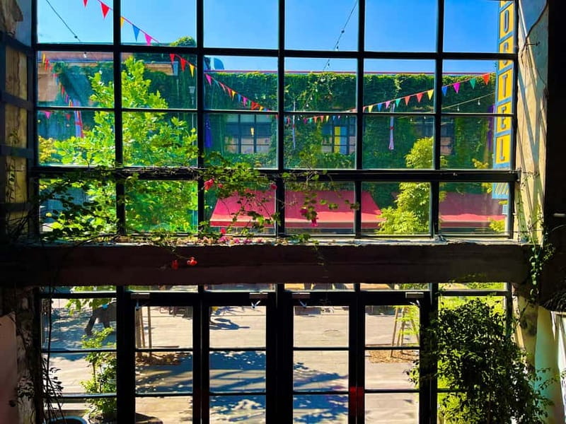 Tbilisi: Hidden Gems Walking Tour with Food & Wine Tastings - Starting among Tbilisi’s narrow lanes