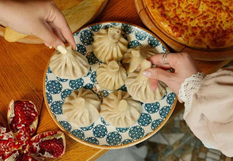 Tbilisi: Khinkali Tasting Lunch with Local Drinks and Pickup - Key points at a glance