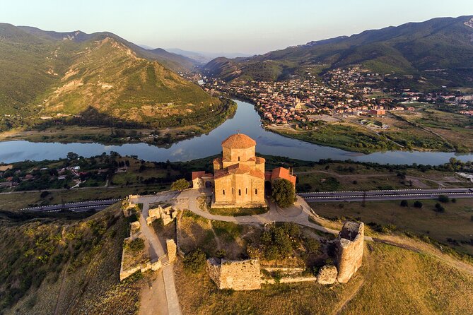 Tbilisi:Mtskheta,Jvari,Bazaar,wine tasting,Chronicles of Georgia - Jvari Monastery and the meeting of two rivers