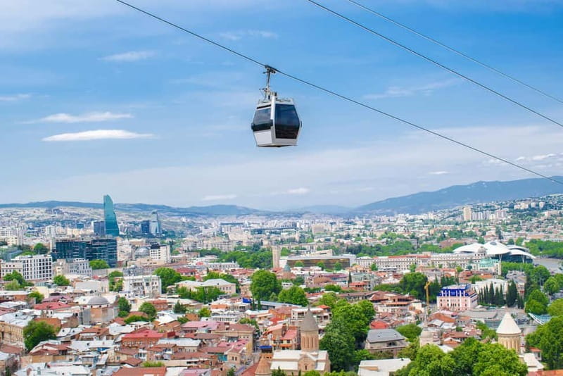 Tbilisi: Old and New City Guided Tour with 2 Cable Car Rides - Metekhi Church and the river views
