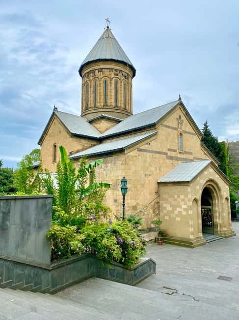 Tbilisi old town (Sololaki) 4 hours private walking tour - Liberty Square and the city’s defensive edge