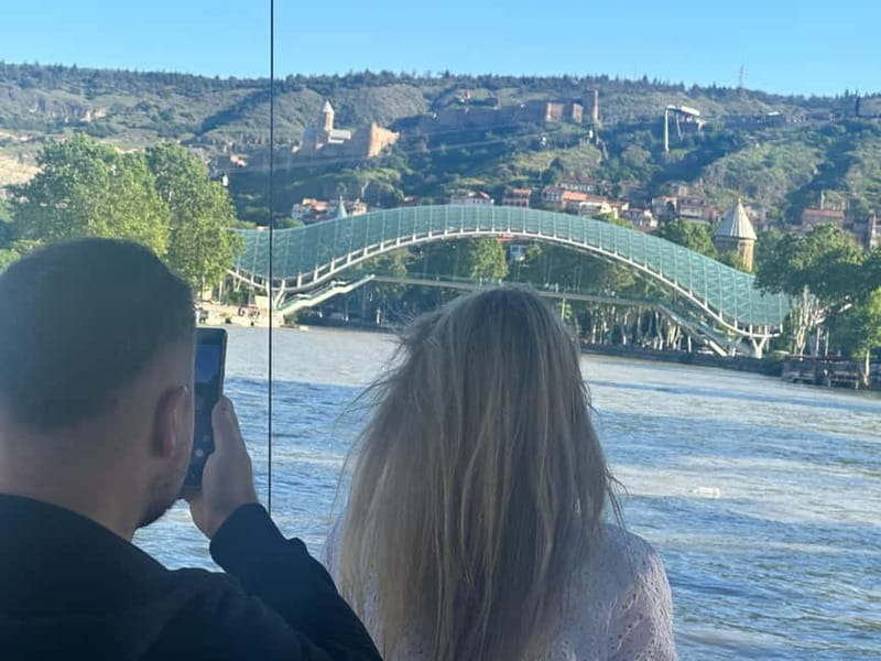TBILISI: Private, exclusive Boat Ride & with Welcome Drink - Why the private format matters