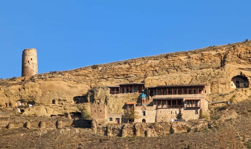 Tbilisi: Real Adventure – Gareja & Rainbow Desert 4x4 + Hike - Lunch in Udabno, with wine as an option