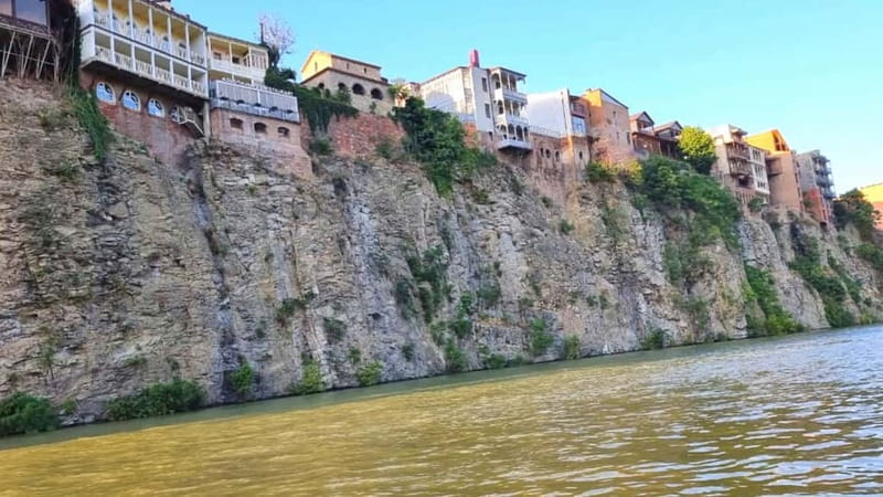 Tbilisi: River Sightseeing Boat Ride with Welcome Drink - Leaving the riverfront and finding your bearings