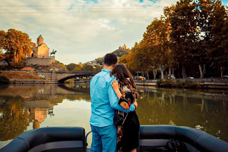 Tbilisi: River Sightseeing Cruise with Drinks - Key points to know before booking