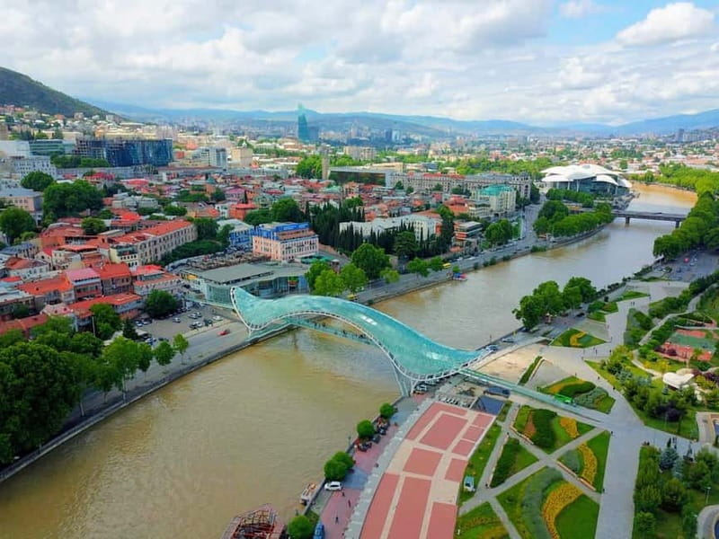 Tbilisi: River Sightseeing Cruise with Drinks - Starting near the Bridge of Peace