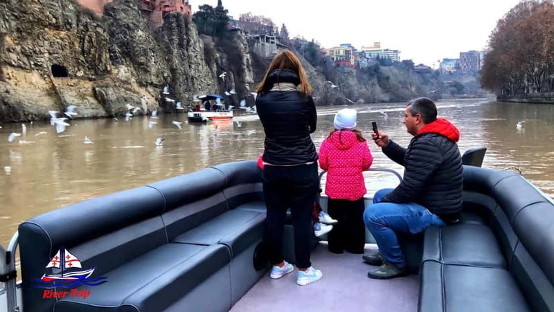 Tbilisi: River Sightseeing Cruise with Drinks - Georgian wine, coffee, tea, and music