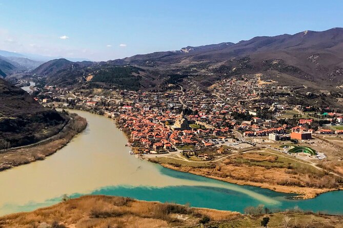 Tbilisi: Sabaduri Forest, Georgian Stonehenge & Bear Sanctuary - Chasing the winter look at Sabaduri Forest