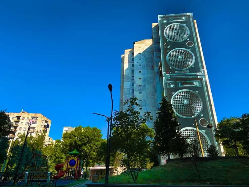 Tbilisi: Soviet Suburbs and Murals Exhibition Guided Tour - Booking details worth knowing