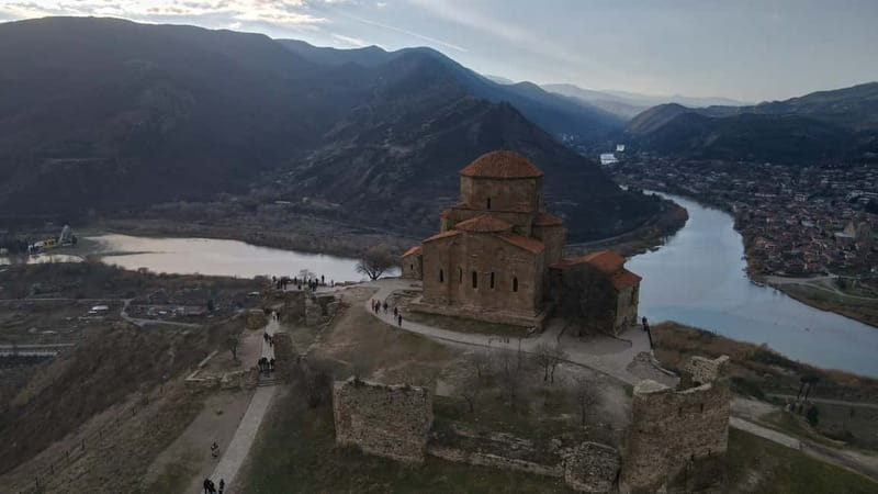 Tbilisi: The Chronicles of Georgia, Jvari & Mtskheta Tour - Mtskheta: one hour for food, wine, and wandering