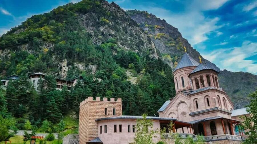 Tbilisi to Kazbegi Gudauri Ananuri Zhinvali Group GuidedTour - Is $16 really good value?