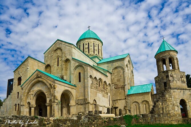 Tbilisi to Mestia Private Scenic Multi Day Tour - Day 3: Hatsvali, Khergiani, and the food at Heshkili