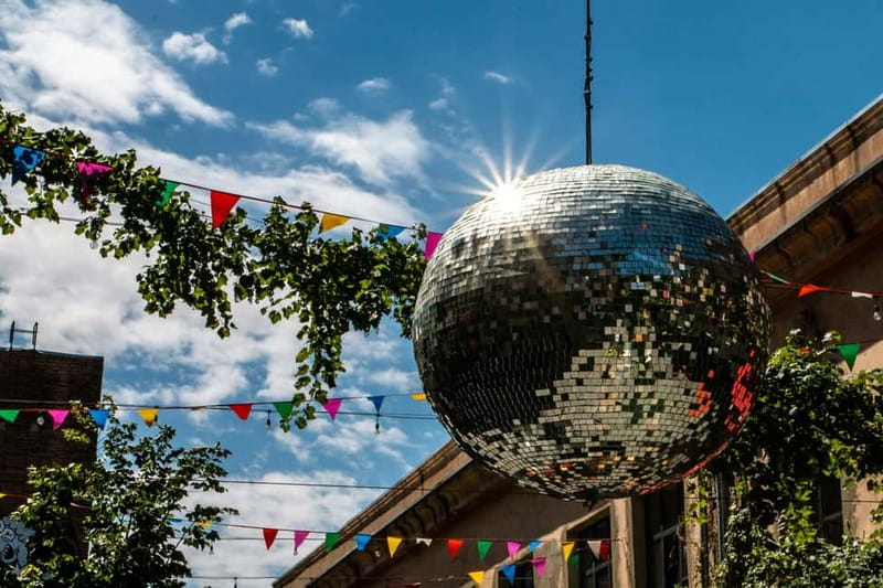 Tbilisi: Urban Hotspots Guided Tour w/ Cable Car & Funicular - Ending with Georgian sweets and a toast