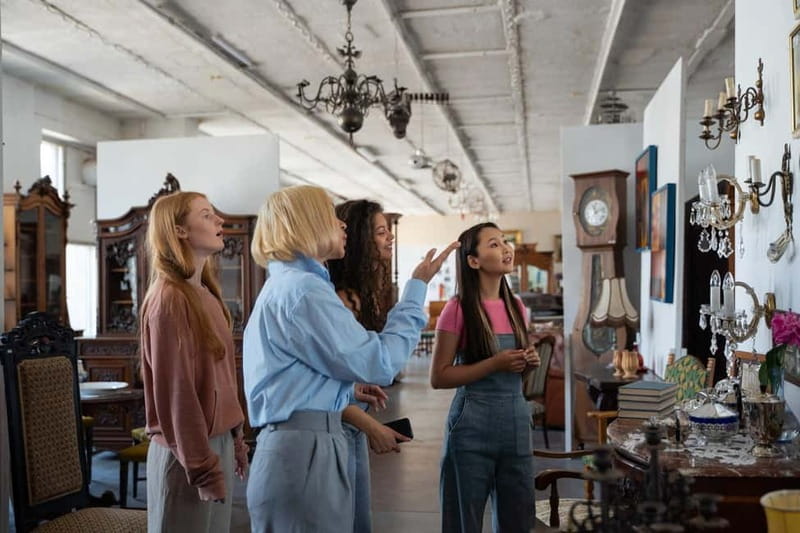 Tbilisi: Vintage Fashion and Secondhand Thrifting Tour - Flying Painter Store and the move toward Fabrika