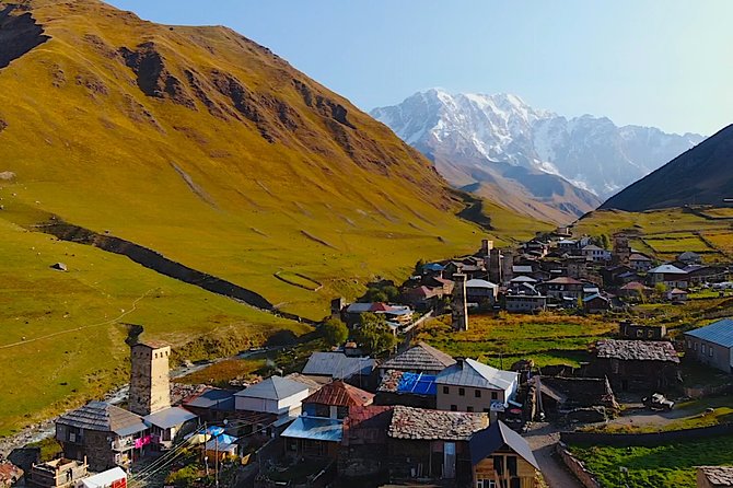 The Best of Georgia 7 Days Private Jeep Tour from Tbilisi - Day 3: Rabati, Green Lake, and the Khulo cable car