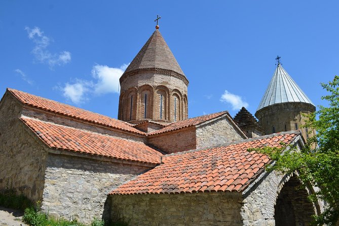 Tour to Kazbegi: Georgian Military Road – Ananuri – Gudaury – Kazbegi - Ananuri Fortress rewards a careful hour