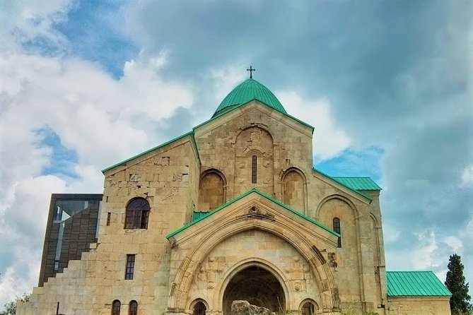Tour to Kutaisi from Tbilisi (Sataplia Reserve, Bagrati, Gelati, Motsameta) - Five things to know before you book