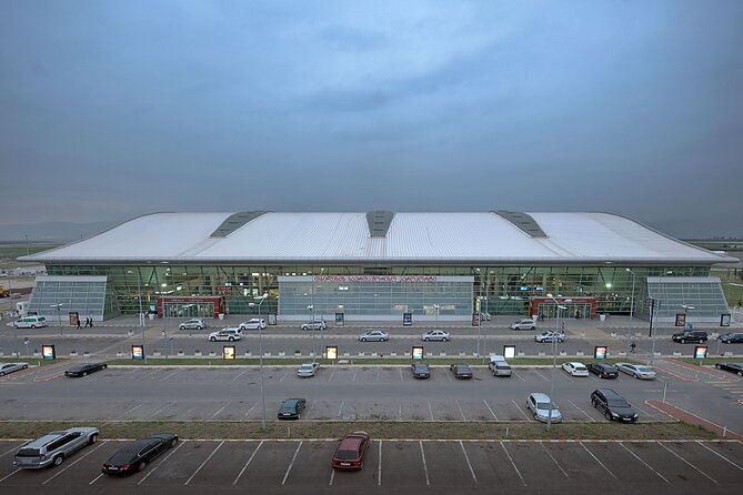 Transfer from Tbilisi Airport to Tbilisi - Vehicle Comfort, Luggage, and Route Expectations