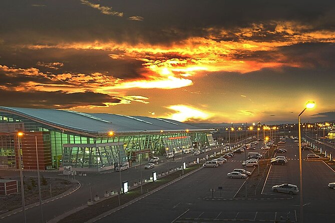 Transfer from Tbilisi Airport to Tbilisi - Friendly Drivers and Useful First Advice