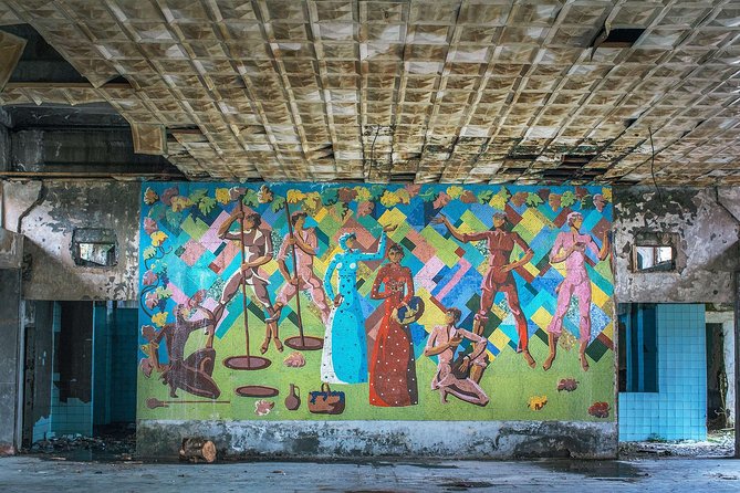 Tskaltubo and Chiatura: 2-days urbex tour - Tskaltubo’s abandoned sanatoriums are the tour’s centerpiece