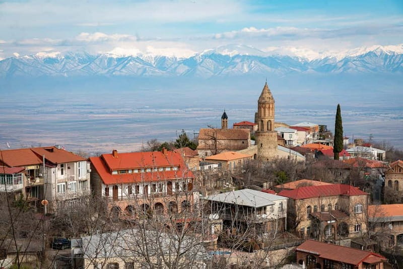 Uforgatable Kakheti Tour with wine tasting - in Georgia - Manavi and the sweet side of Kakheti
