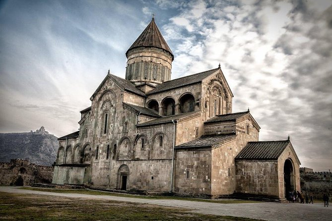 Uplistsikhe, Mtskheta and Jvari - historical private day tour from Tbilisi - Uplistsikhe: two hours among ancient caves
