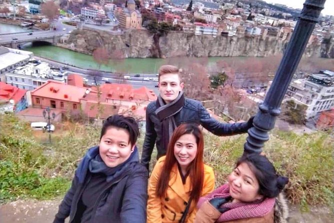Very Friendly Tbilisi Walking Tour (wine tasting & cable car) - Starting at Pushkin Square and finding old city walls