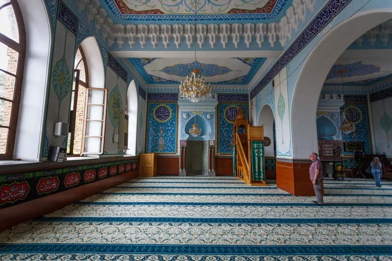 Walking Tour in Old Tbilisi - Group Tour - What the guide can add to the afternoon