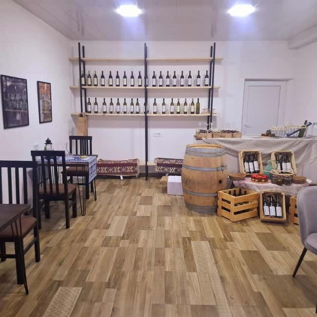 Wine Tour by Winemaker - Cheese, bread, khachapuri, and kubdari